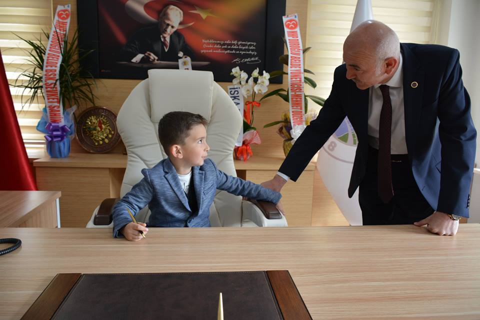 COŞKUNUZU YÜREKTEN PAYLAŞIYORUM
