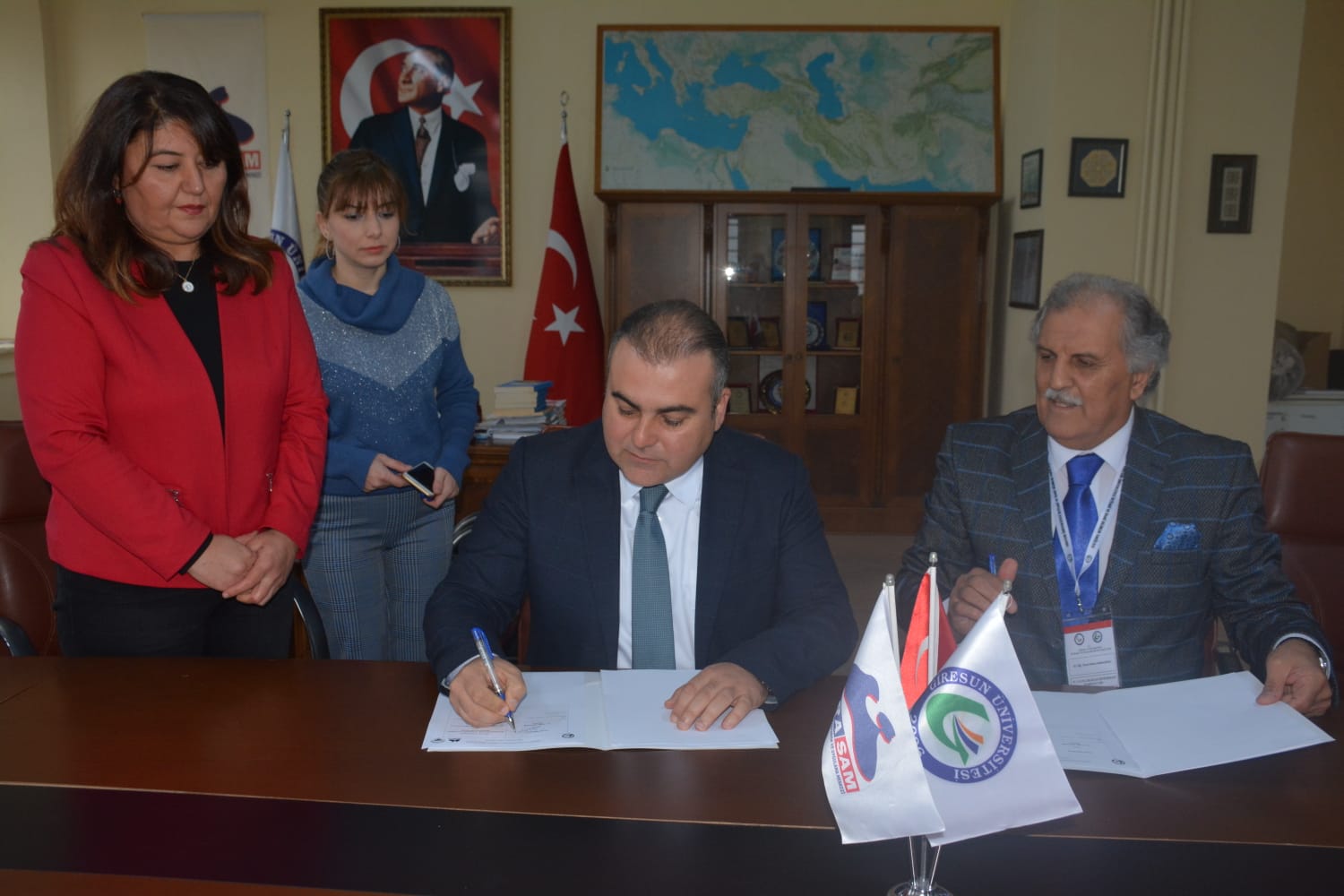  ŞAİR AHMET KAÇAR’IN ESERLERİ ÖLÜMSÜZLEŞTİRİLECEK