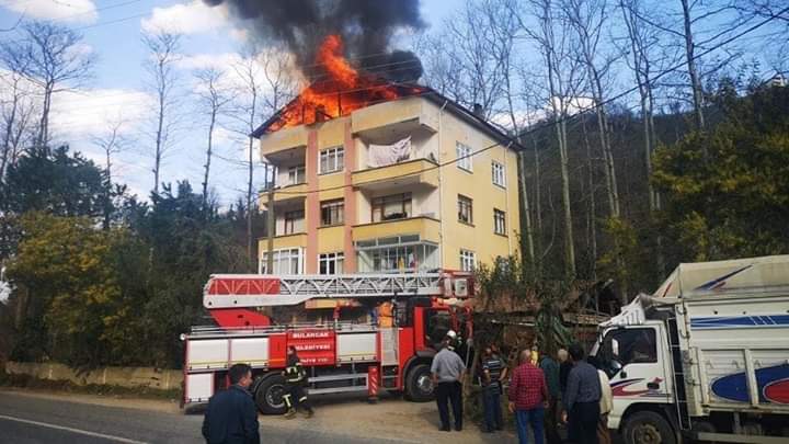 Bulancak İtfaiyesi’nden Yıldırım Müdahale!