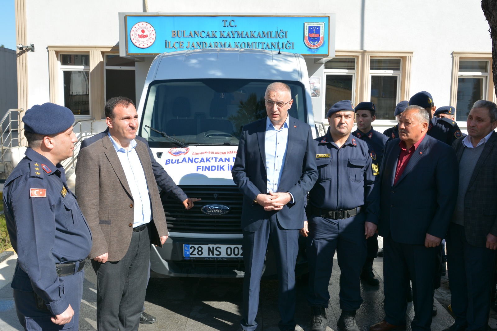 Bulancak’tan Mehmetçiğe Fındık İkramı