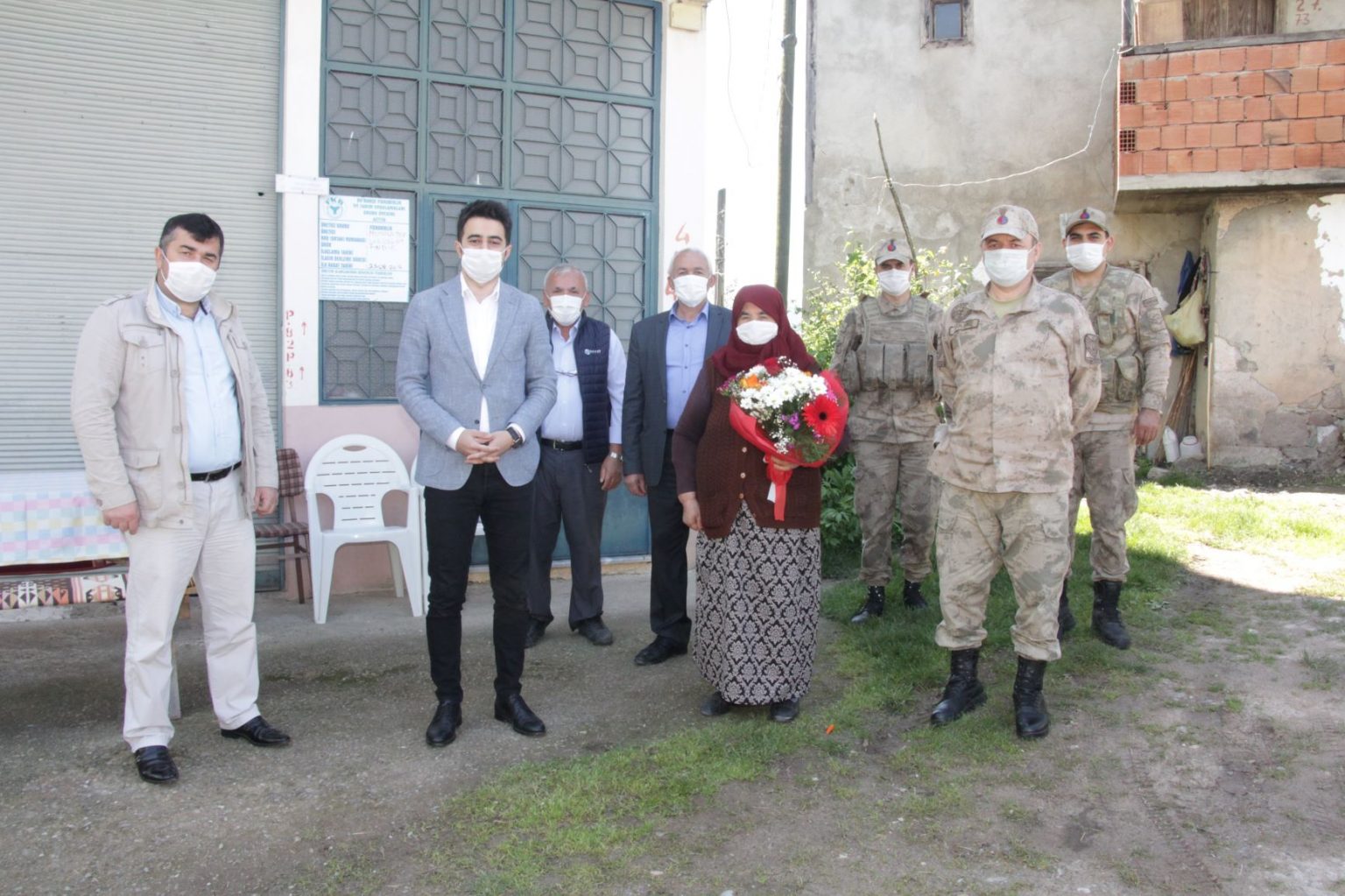 Bir Alkış Da Güce Kaymakamlığı Vefa Sosyal Destek Grubuna
