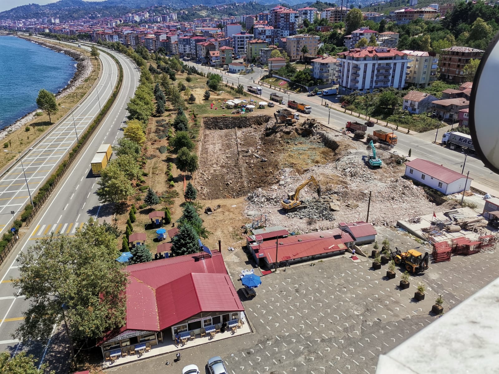 Yeni projelere hız verildi