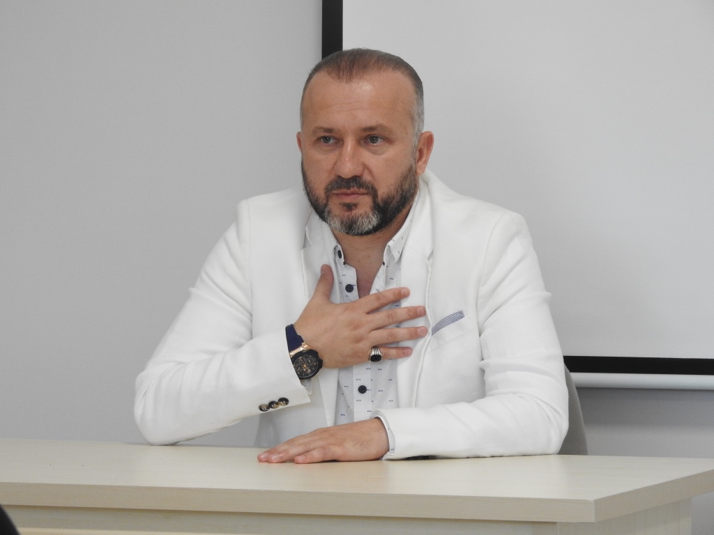 Başkan Emür’den Berat Kandili Mesajı