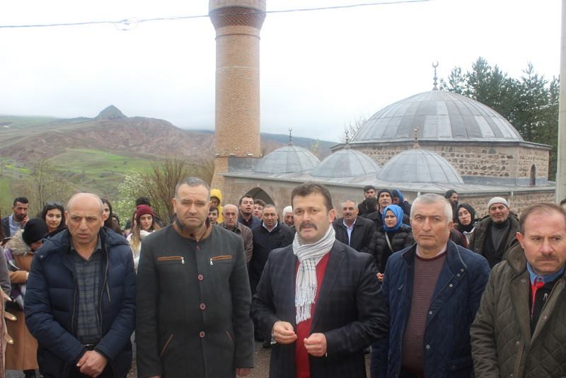 Avutmuş Muhtarı Bin Yıllık Köklü Tarihin İzlerini Sürüyor 