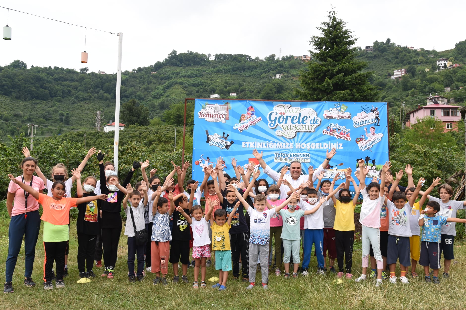 ÇOCUKLAR GÖNÜLLERİNCE EĞLENDİ
