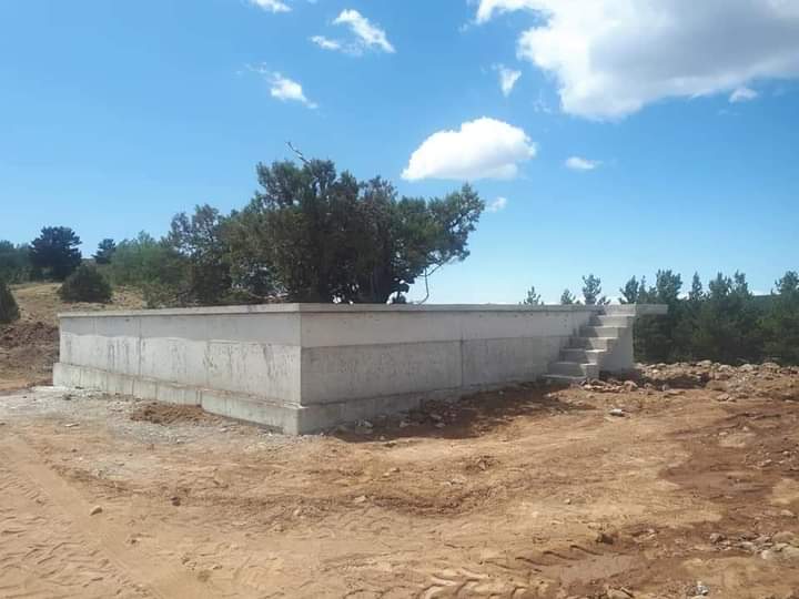 SEYDİ AHMET MEZARI YEŞİLYURTLU HAYIRSEVER TARAFINDAN YAPRIRILDI