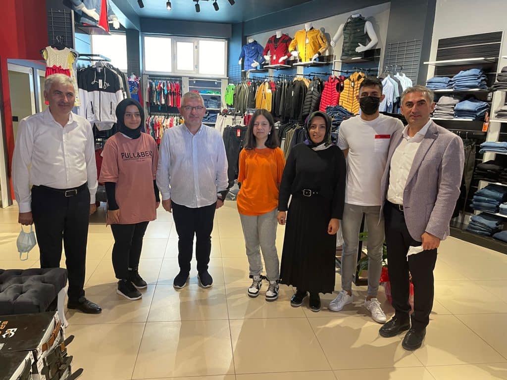 Mv. Aydın Şebinkarahisar’da esnaf ve vatandaşlarla bir araya geldi. 