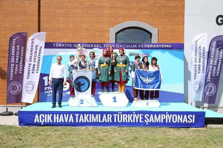 Fulya Erilli Yine Zirvede