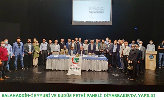 Selahaddin-i Eyyubi önce askerlerini fetih ruhu ile sefere hazırladı.