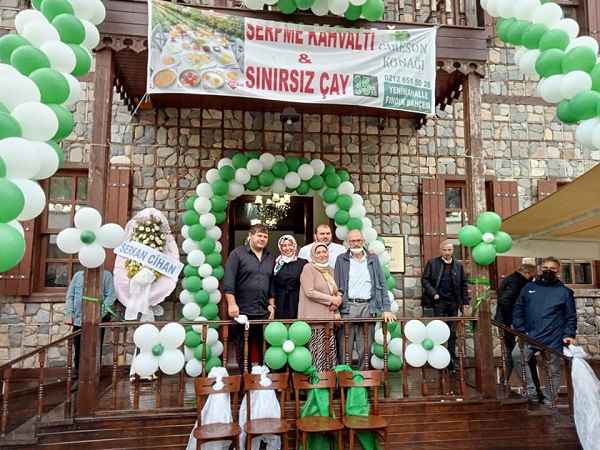 GİRESUN YÖRESEL TATLARI FINDIK BAHÇESİNDE 