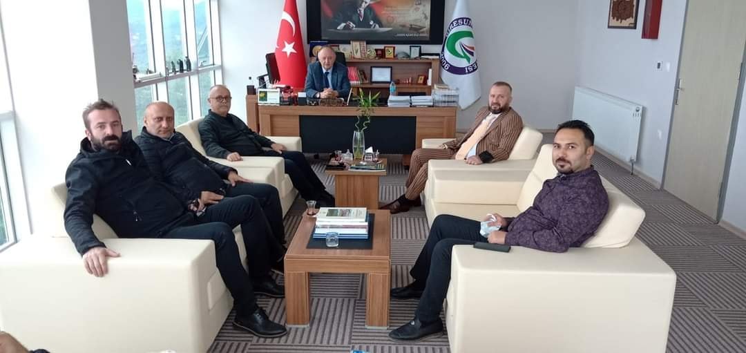 BAŞKAN EMÜR, KEŞAP TURİZM FAKÜLTESİNİ ZİYARET ETTİ