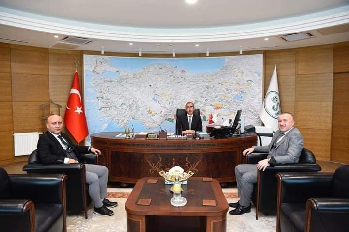 BAŞKAN EMÜR BAŞKENTTE