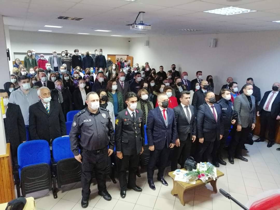 Keşap'da Öğretmenler Günü Kutlandı