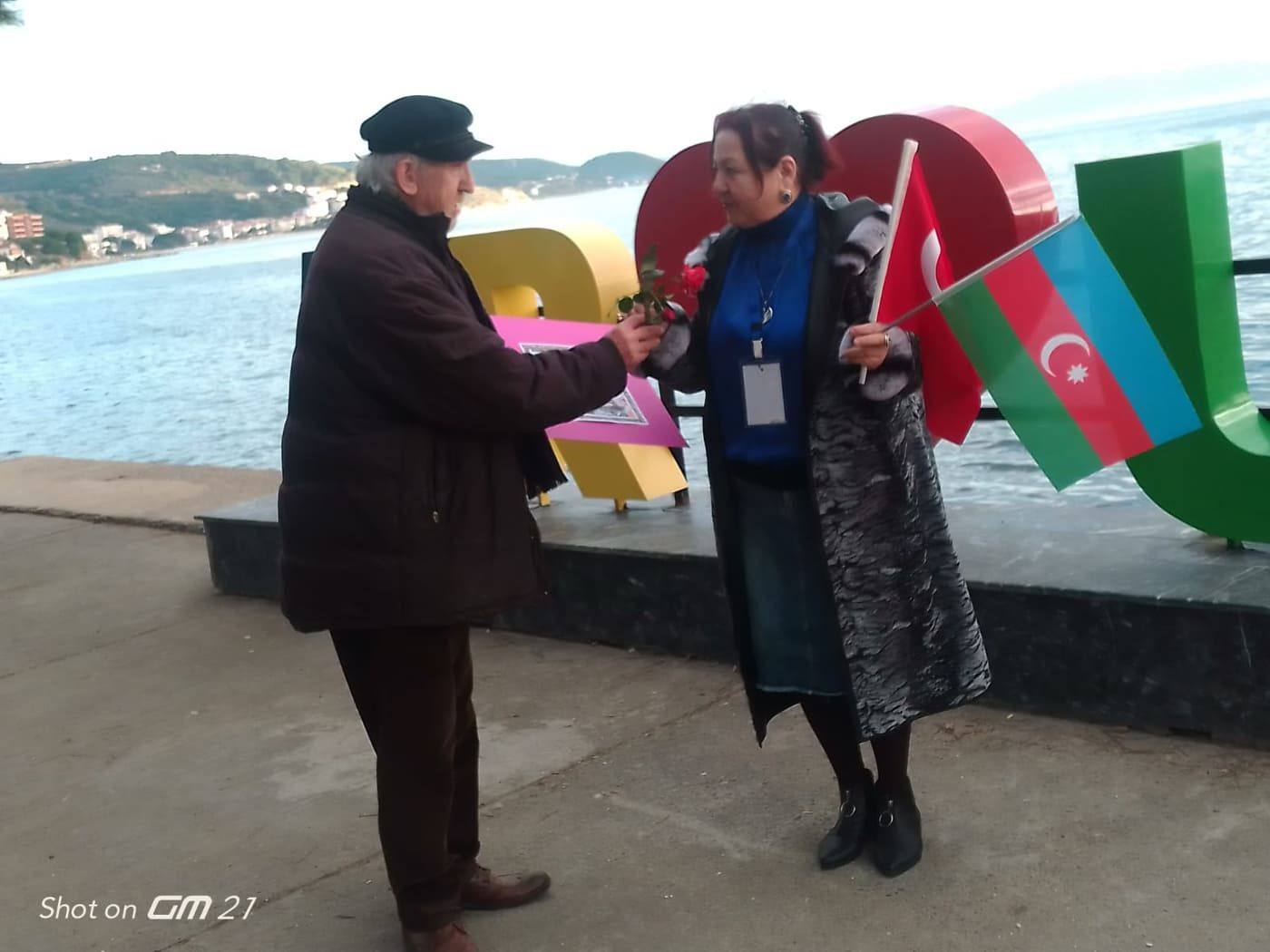 OKUYAR..ÖDÜL TÖRENLERİ de ÖDÜL DAĞITIMLARI da DEVAM EDECEK.