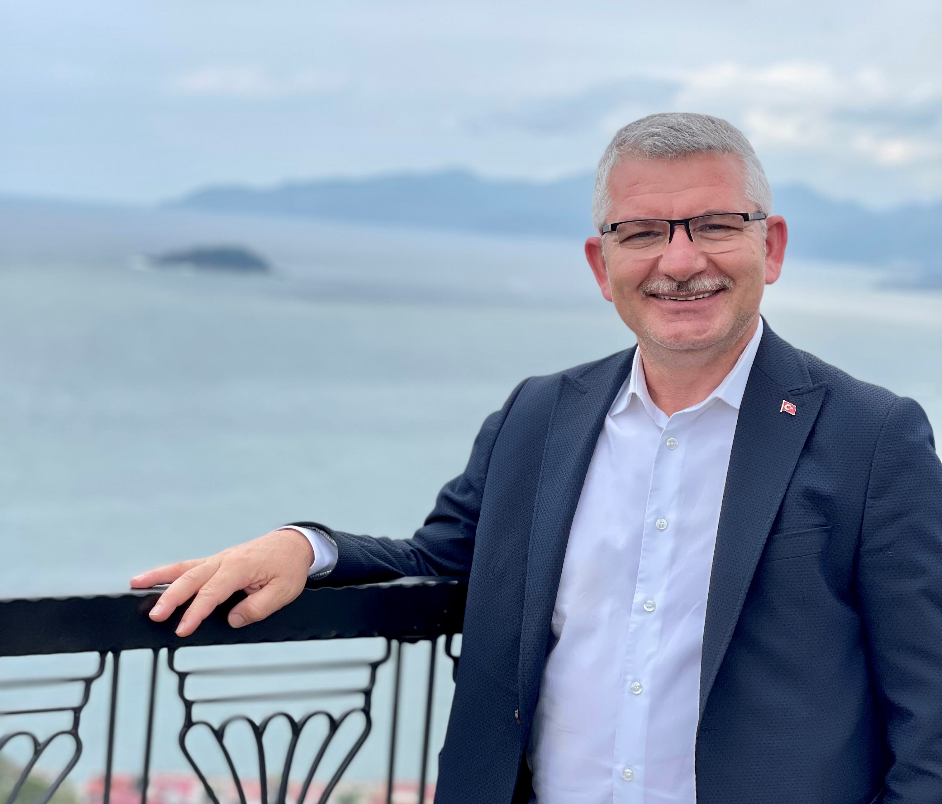 Mv. Aydın, yeni yıl dolayısıyla bir mesaj yayımladı.    