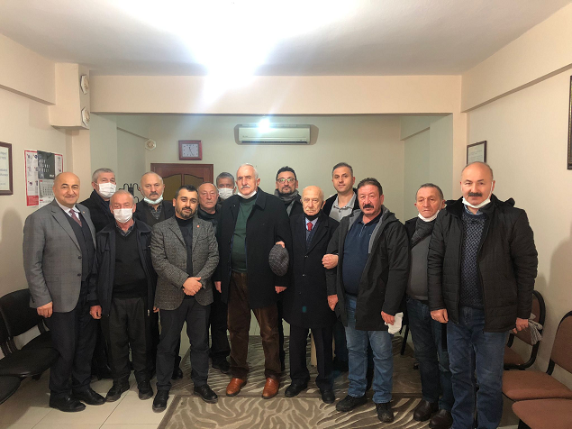 CHP‘Lİ HEYET MUHTARLAR İLE BİR ARAYA GELDİ