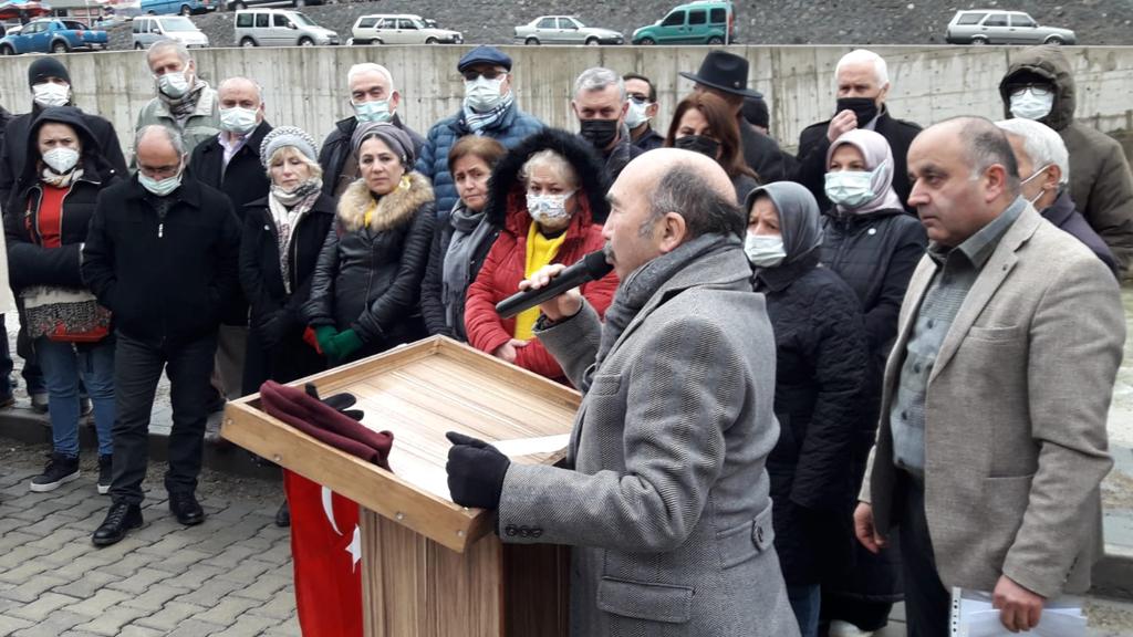GİRESUN'UN DERELİ İLÇESİNDE SON ZAMLARA PROTESTOLU TEPKİ