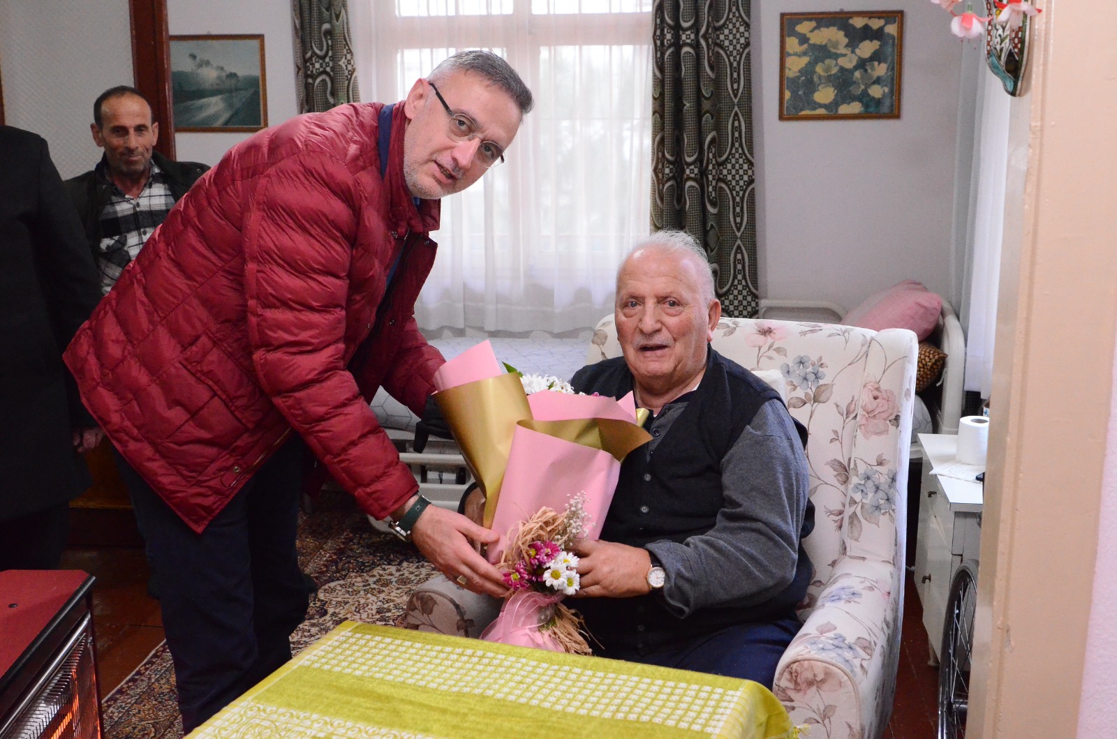 Başkan Yakar’dan Başkan Eriş’ geçmiş olsun ziyareti