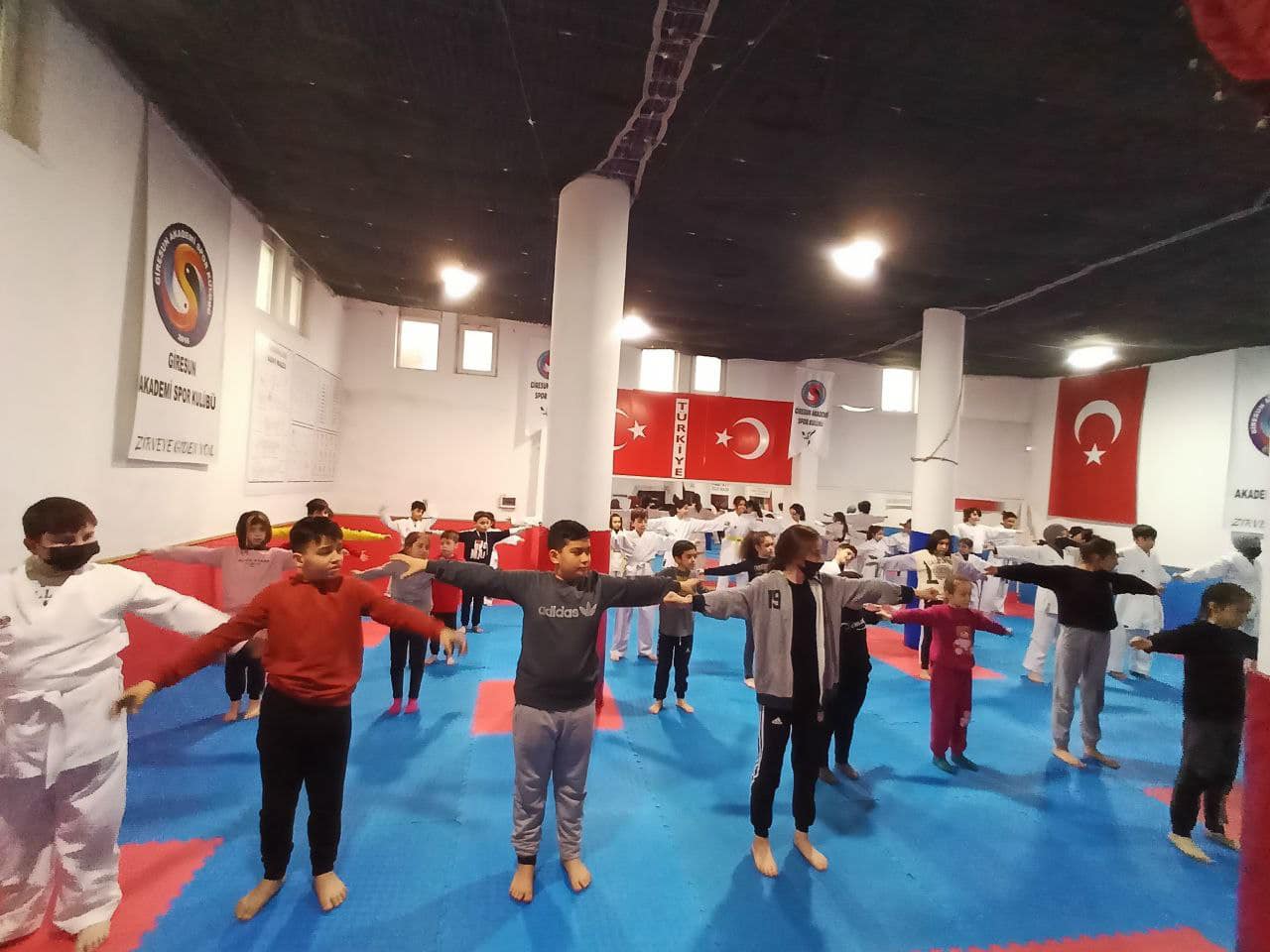 TÜGVA Bulancak Karate sporcuları ilk sınavına girdi.