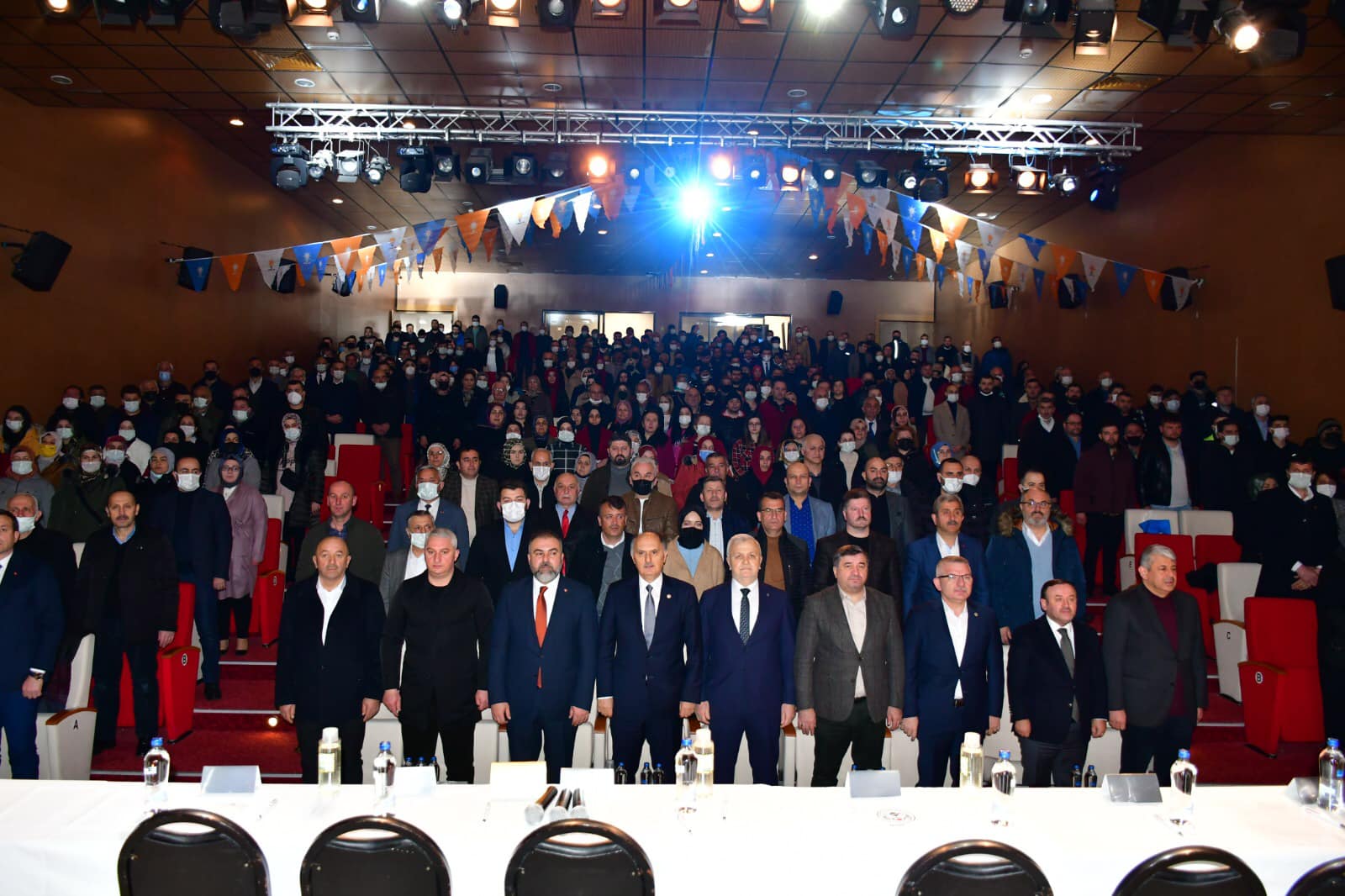 AK PARTİ’DE DANIŞMA MECLİSİ TOPLANTISI YAPILDI.