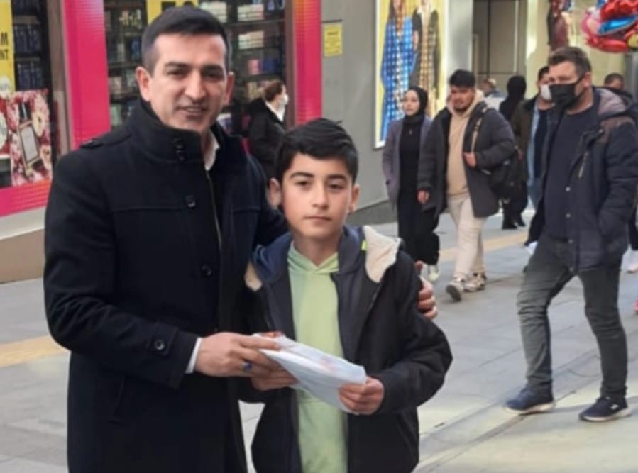  Deva Partisi Herkesi Kitap Okumaya Davet Etti