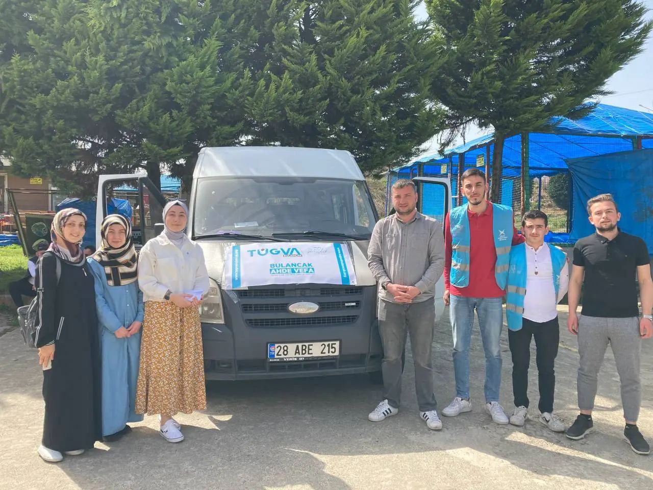 TÜGVA Bulancak Ramazan'da ev ev kapı kapı dolaşıyor