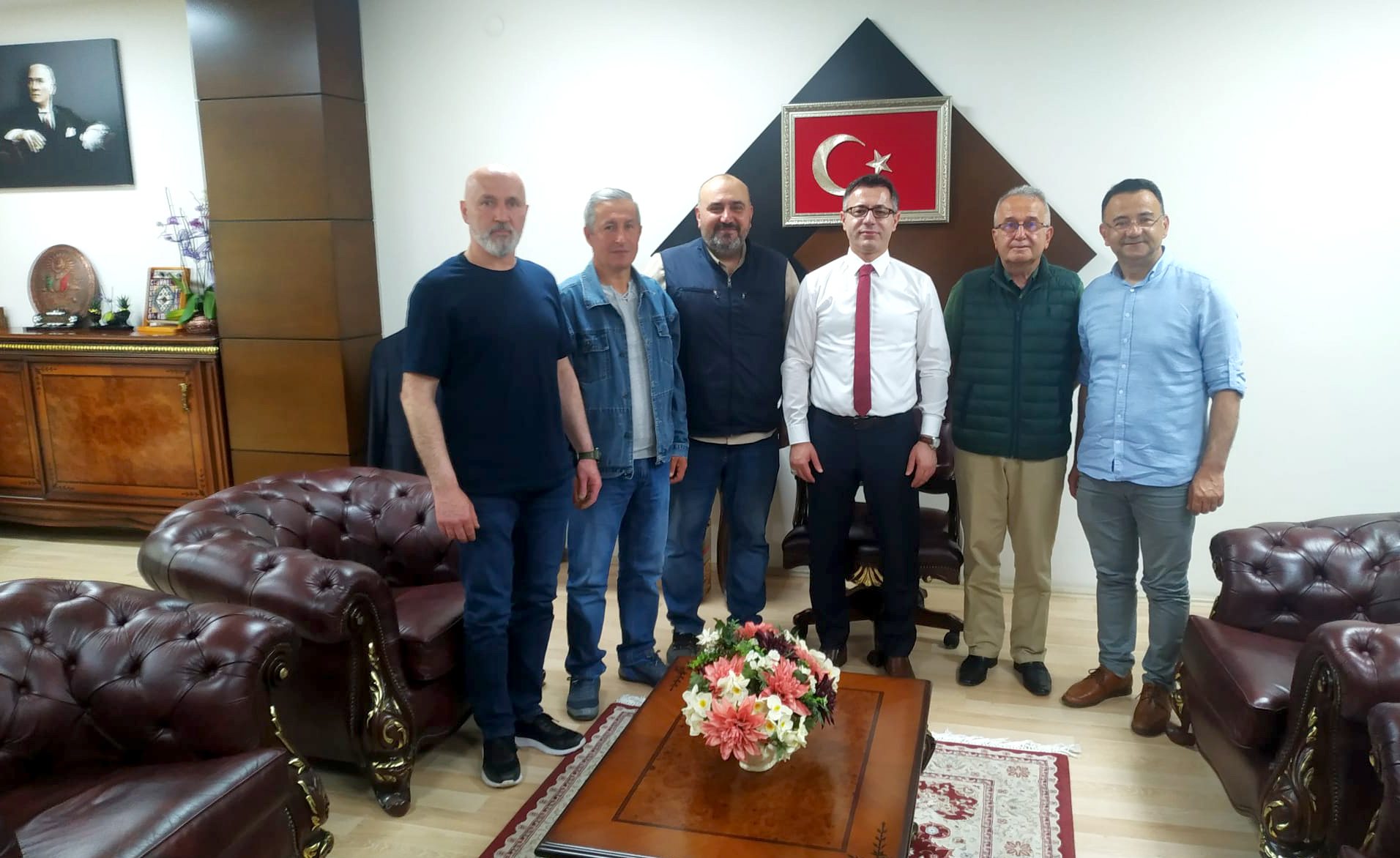 AVDOS’TAN KAYMAKAM KOÇ’A HOŞGELDİN ZİYARETİ