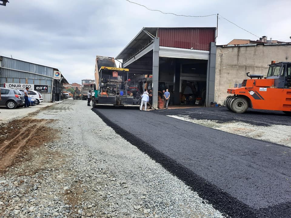 Sanayi Sitesinde 2. Etap Asfaltlama Başladı