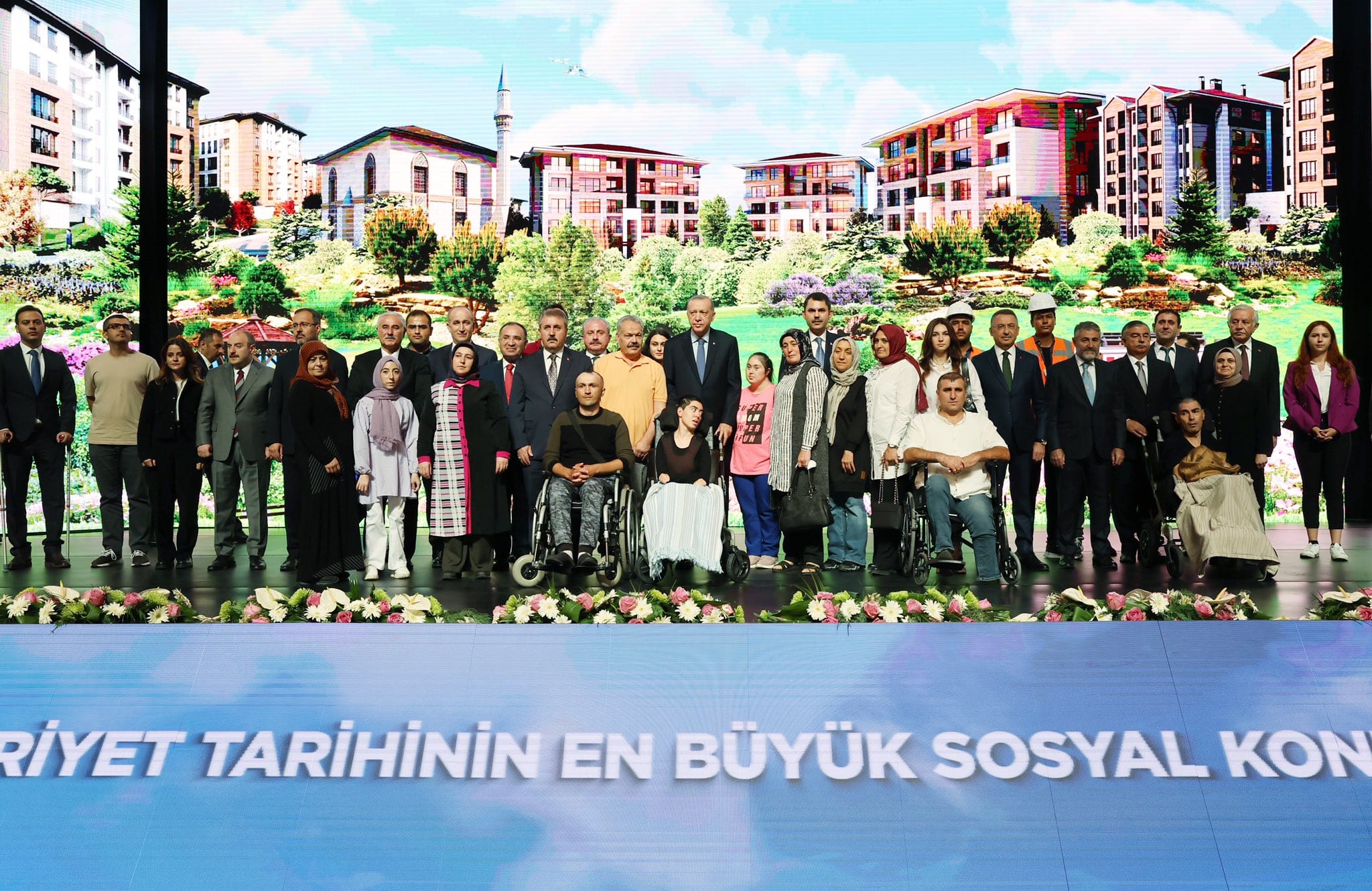 BAŞKAN ŞENLİKOĞLU’NDAN TOKİ TEŞEKKÜRÜ