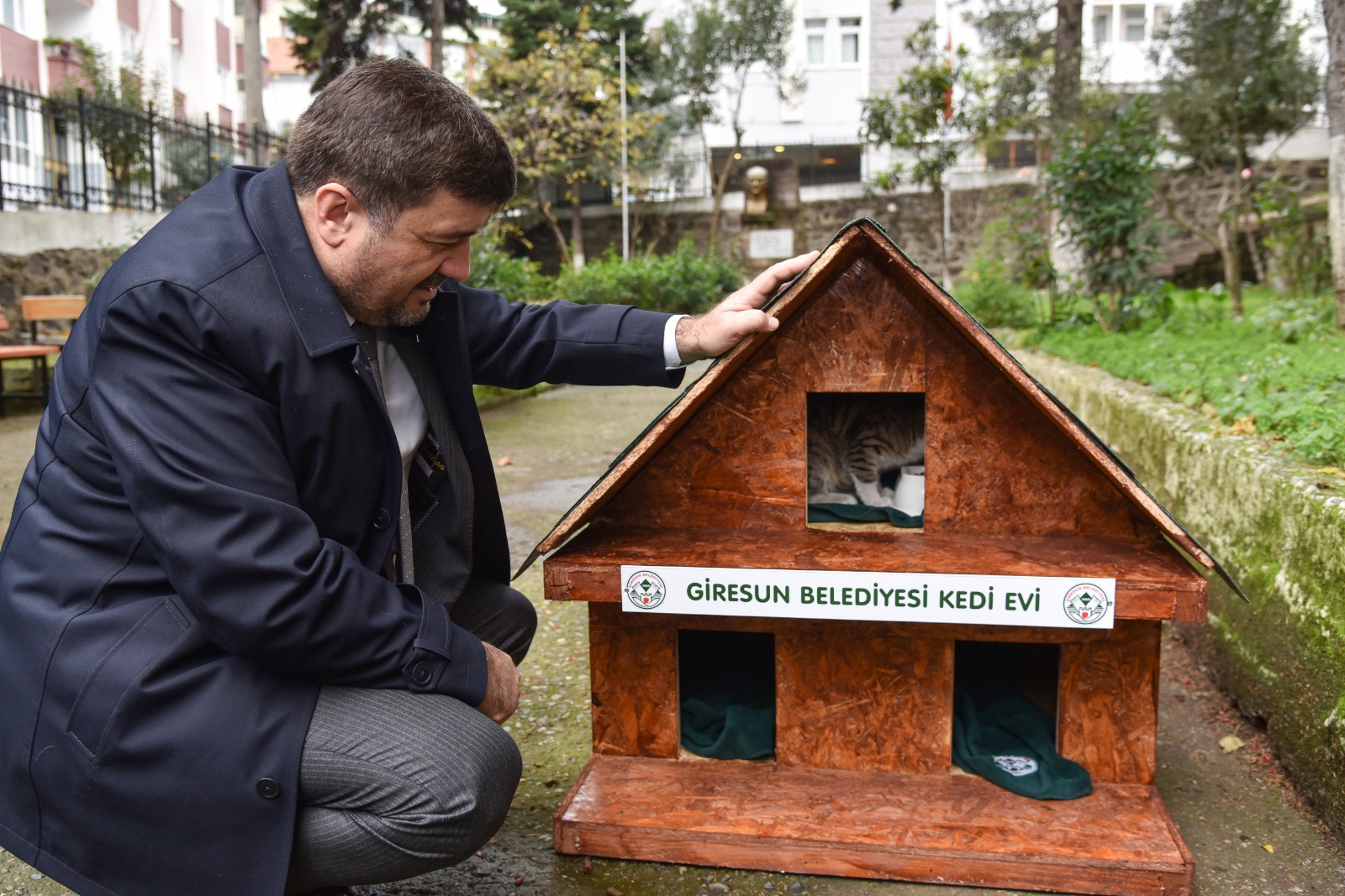 BAŞKAN ŞENLİKOĞLU’NUN 4 EKİM DÜNYA HAYVANLARI KORUMA GÜNÜ MESAJI