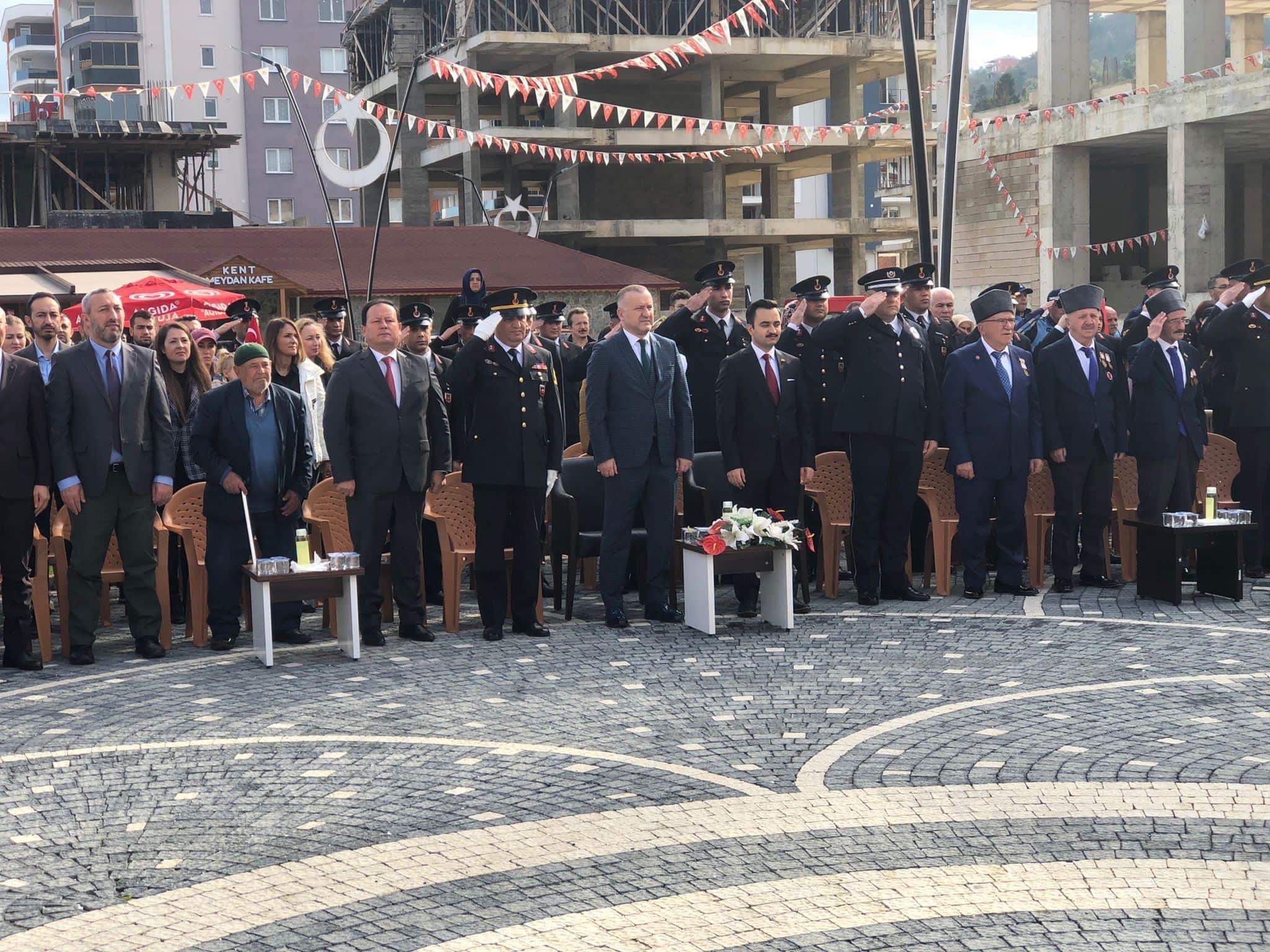 29 Ekim Cumhuriyet Bayramı Keşap'ta Coşku İçinde Kutlandı