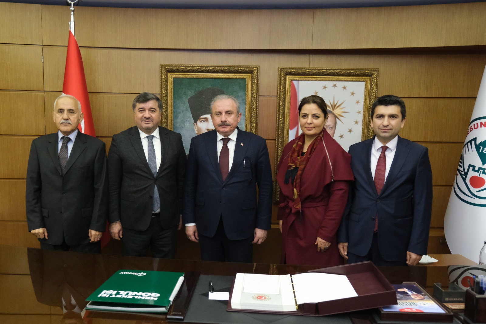TBMM BAŞKANI ŞENTOP BELEDİYEYİ ZİYARET ETTİ