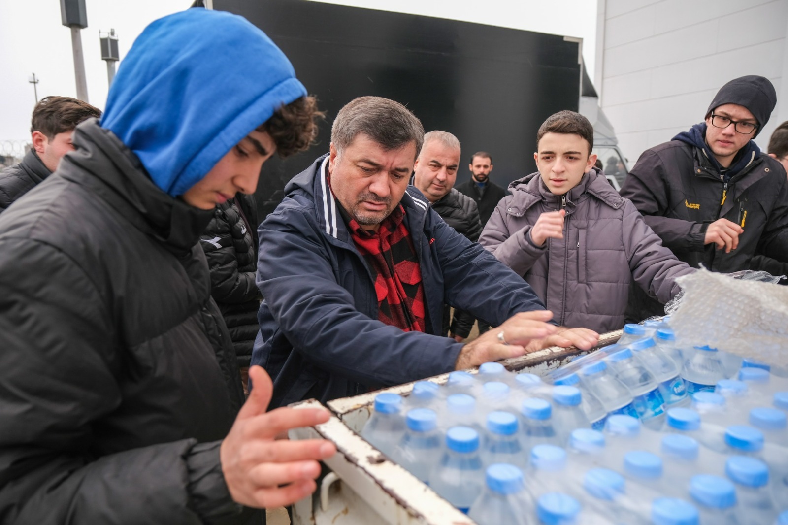 GİRESUN AFETİN YARALARINI SARMAK İÇİN TEK YÜREK OLDU