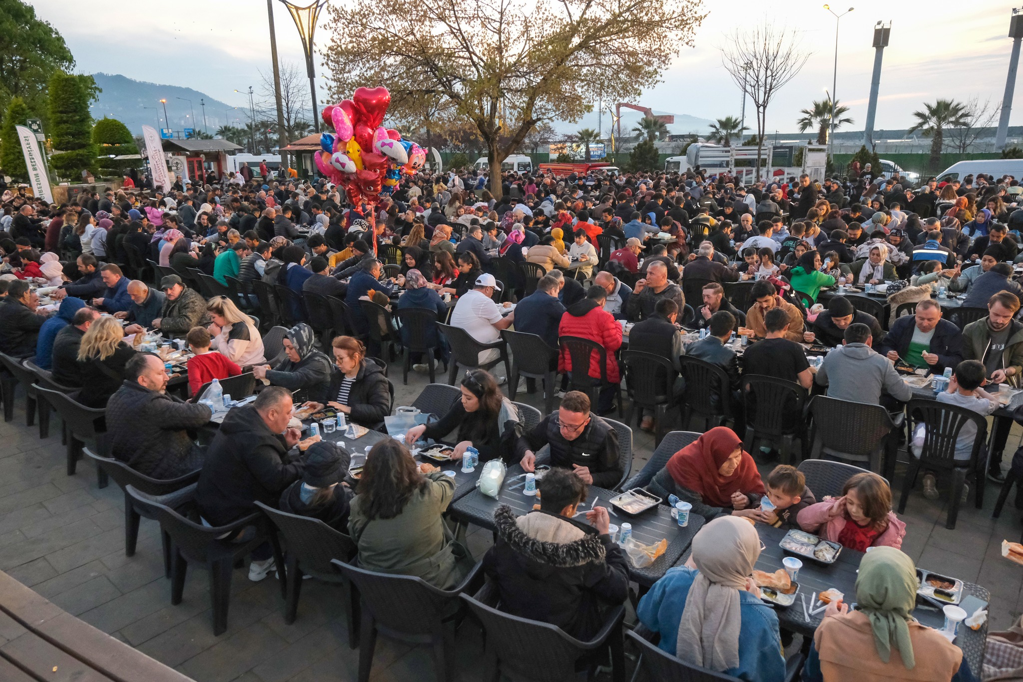 ATAPARK'TA HİZMETLERLE DOLU 4 YILIN DEĞERLENDİRMESİ YAPILDI