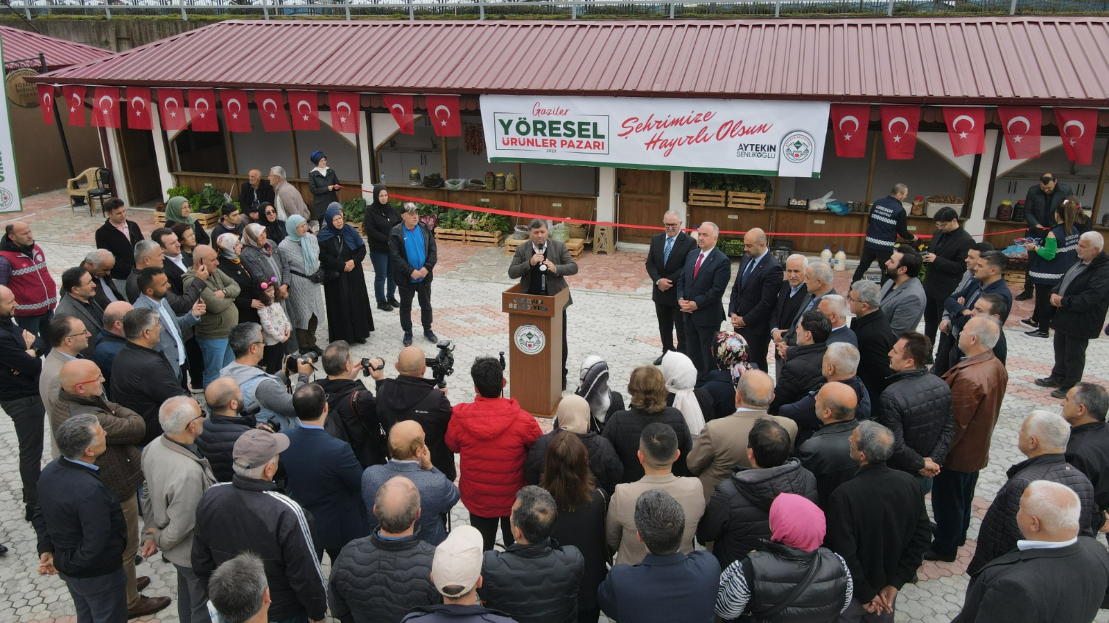 YÖRESEL ÜRÜNLER PAZARI’NIN ÜÇÜNCÜSÜ GAZİLER MAHALLESİ’NDE AÇILDI