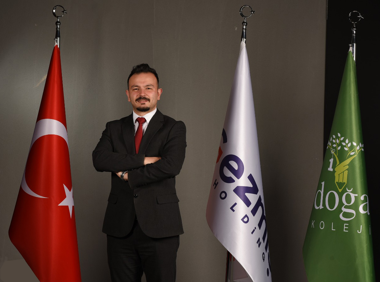 ‘VİZYONER DÜNYA BİREYLERİ YETİŞTİRİYORUZ.’