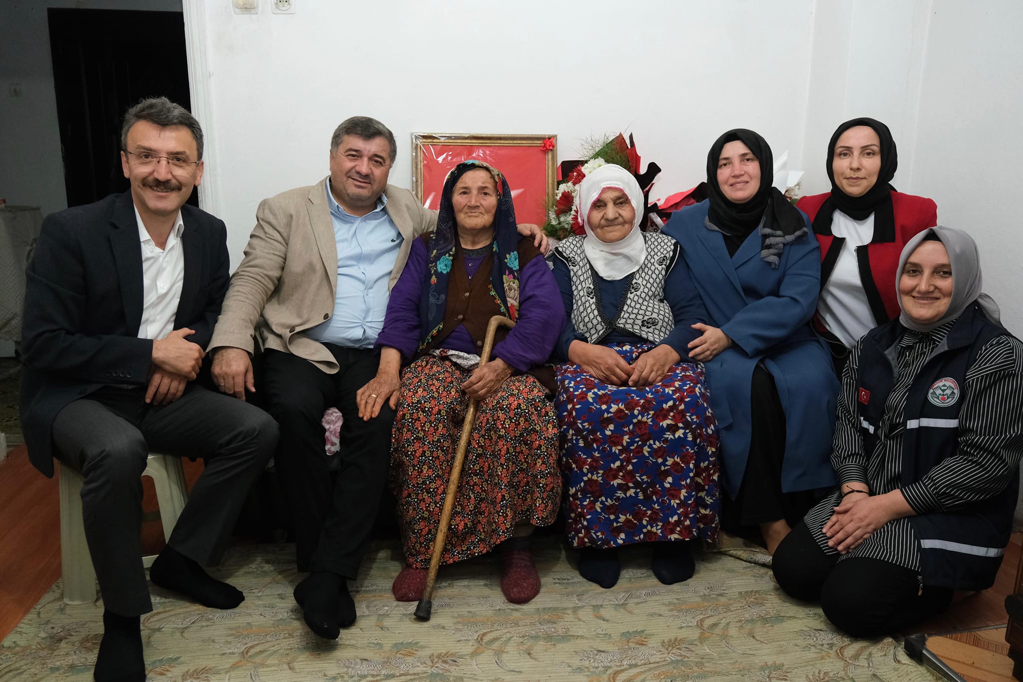 ŞENLİKOĞLU’NDAN CUMHURİYET’İN 100. YILINDA ANLAMLI ZİYARET