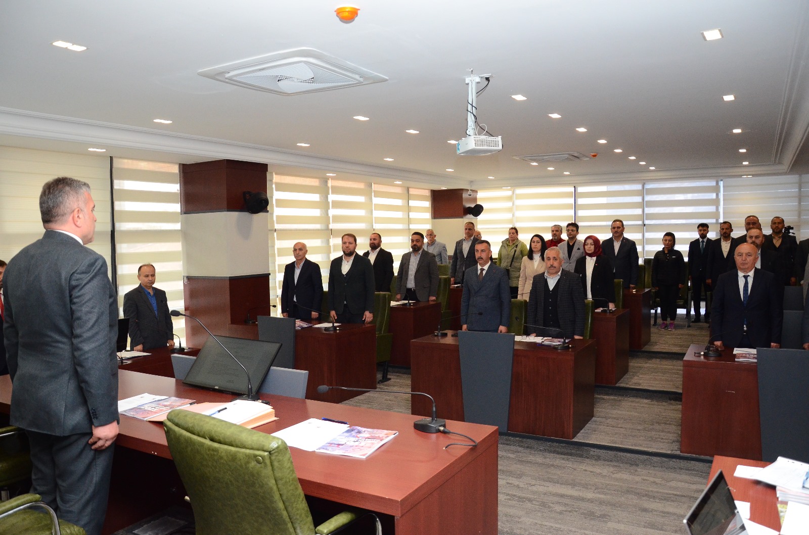 Yeni Dönem İlk Meclis Toplantısı Yapıldı