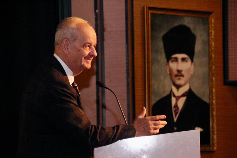 İLKER BAŞBUĞ BÜYÜK İLGİ GÖRDÜ