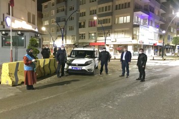 TÜGVA BULANCAK’TAN GÜVENLİK GÜÇLERİNE BİR TATLI